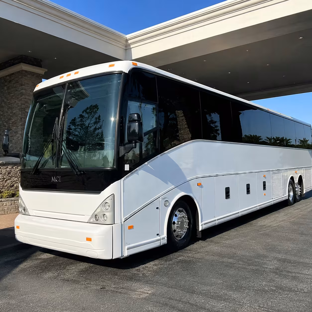book fargo airport transportation for any group size